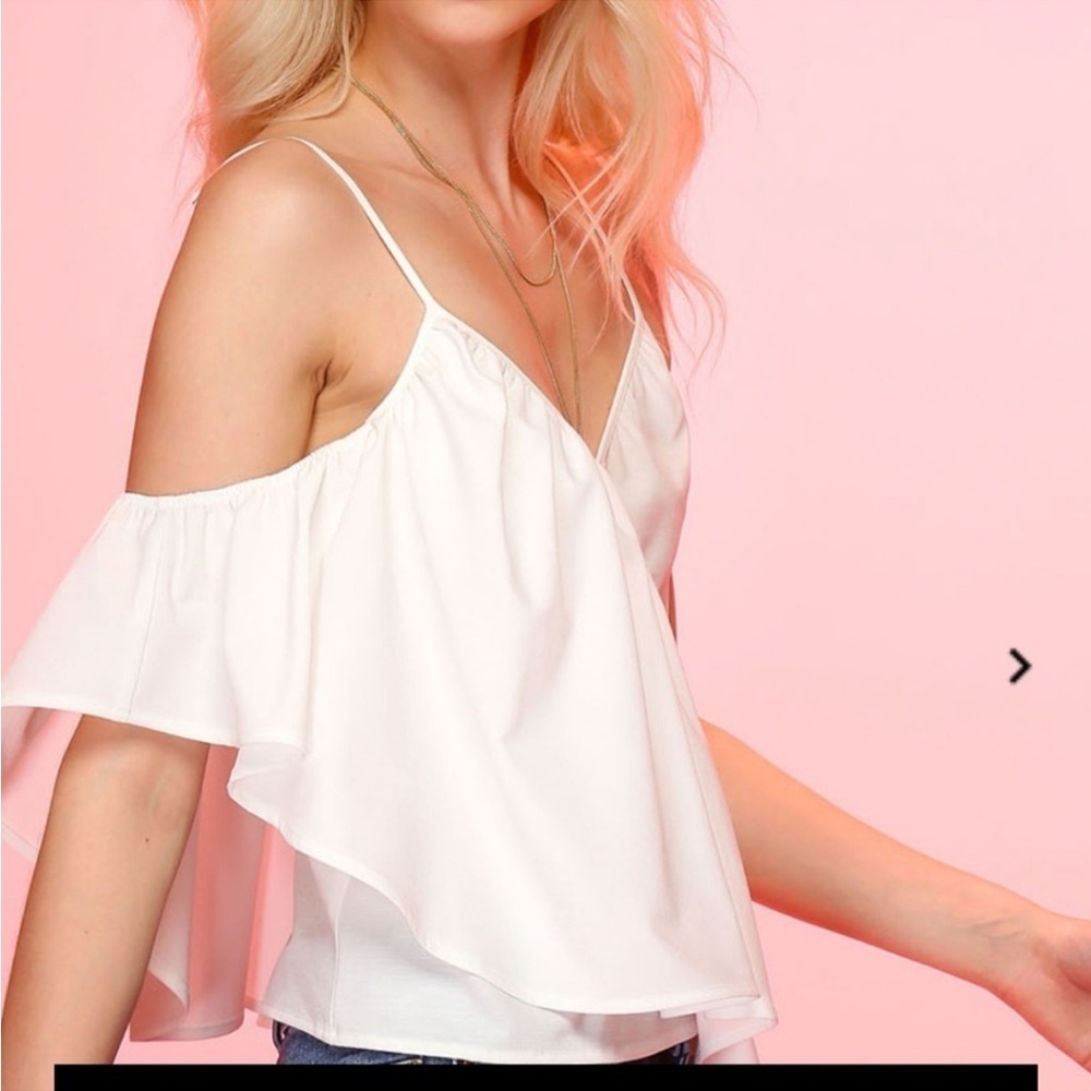 Line & Dot Revolve Marlien Asymmetrical Top Size Small